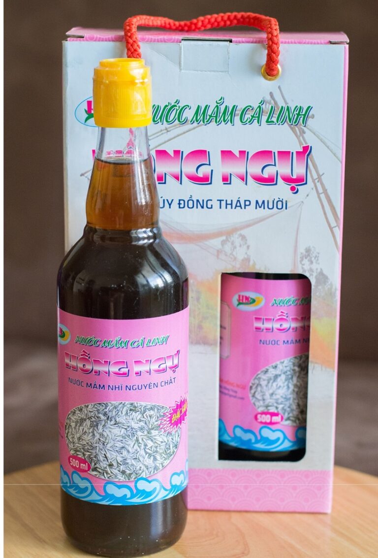 nước mắm cá Linh - đặc sản miền Tây sông nước