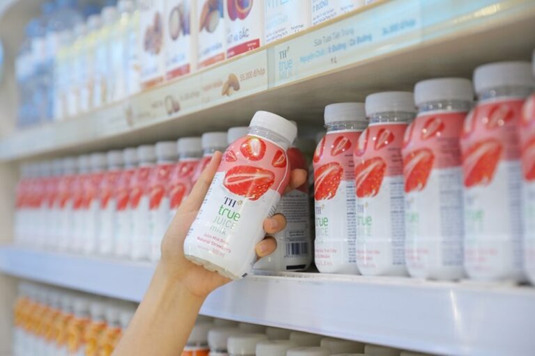Nước uống sữa trái cây TH true JUICE milk