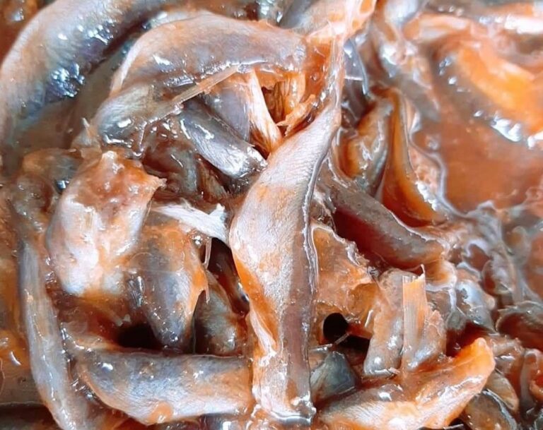 mắm cá Linh Miền Tây